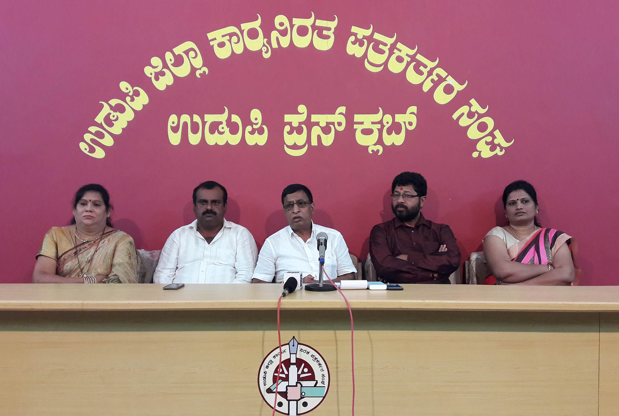 ಪ್ರಧಾನಮಂತ್ರಿ ಫಸಲ್ ಭೀಮ ಯೋಜನೆಯಲ್ಲಿ ಭಾರೀ ವಂಚನೆ: ಜೆಡಿಎಸ್ ನಾಯಕ ಭೋಜೆ ಗೌಡ